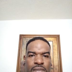 Meet your Posher, Travis